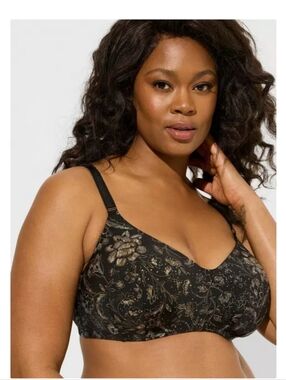 NWT Torrid Wireless  Black and Gold Floral Bra
